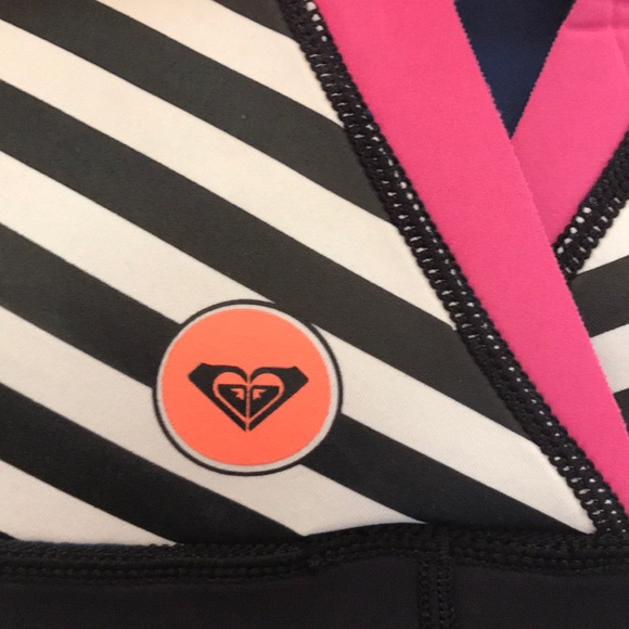 Roxy QuickSilver Hybrid Shortie Wetsuit - Picture 6 of 8